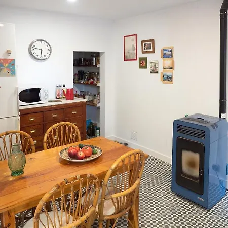 Casa Mediterrania A La Vora De Barcelona Holiday home Corbera de Llobregat
